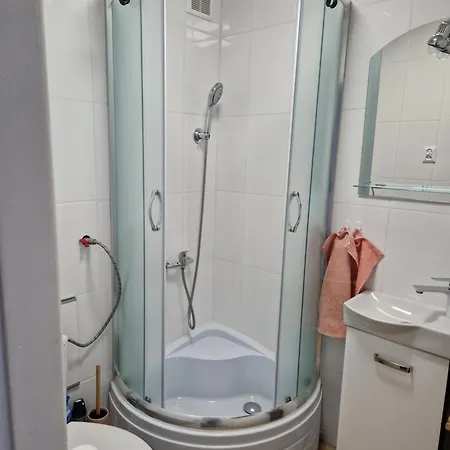 Apartman Jakuba Wejhera 5c 10 *