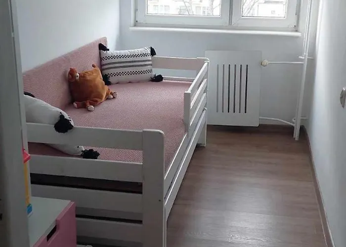 Jakuba Wejhera 5c 10 Apartment